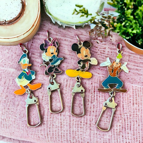 Disney Accessories - Disney Park Mickey & Friends Keyring Divider Charms Set of 4